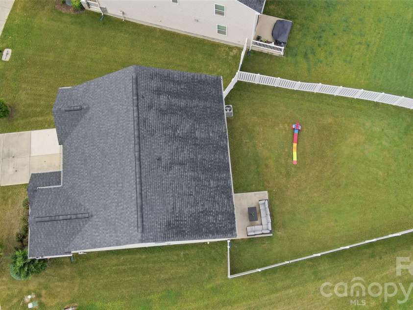 19020 Hawk Haven Lane, Charlotte, NC 28278.  MLS# CAR4434892, YatesRealty ID 56929. 