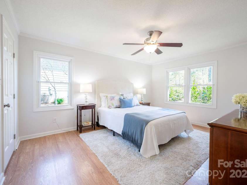 65 Forest Lake Drive, Asheville, NC 28803.  MLS# CAR4245225, YatesRealty ID 5693. Primary Bedroom