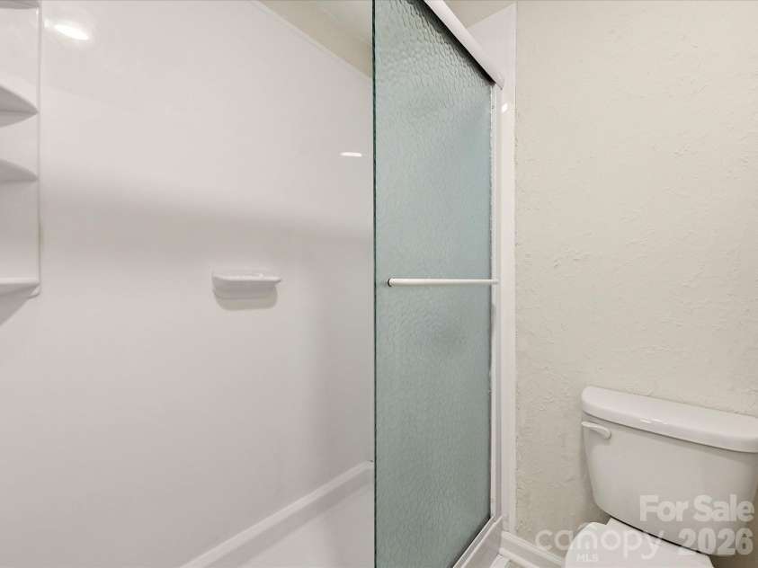 3105 Stone Orchard Place, Charlotte, NC 28209.  MLS# CAR4434729, YatesRealty ID 56932. 