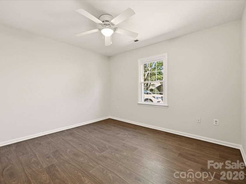 3105 Stone Orchard Place, Charlotte, NC 28209.  MLS# CAR4434729, YatesRealty ID 56932. 