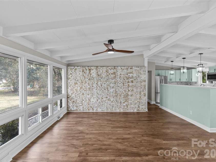 5426 Milford Road, Charlotte, NC 28210.  MLS# CAR4434774, YatesRealty ID 56933. 