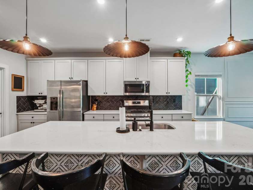 9840 Andres Duany Drive, Huntersville, NC 28078.  MLS# CAR4434486, YatesRealty ID 56934. 