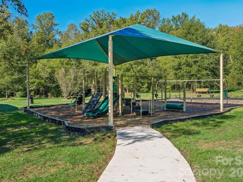 9840 Andres Duany Drive, Huntersville, NC 28078.  MLS# CAR4434486, YatesRealty ID 56934. 