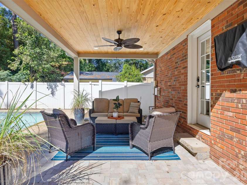 5908 Brookhaven Road, Charlotte, NC 28210.  MLS# CAR4434517, YatesRealty ID 56935. 