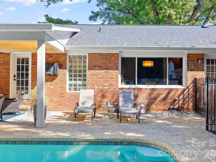 5908 Brookhaven Road, Charlotte, NC 28210.  MLS# CAR4434517, YatesRealty ID 56935. 