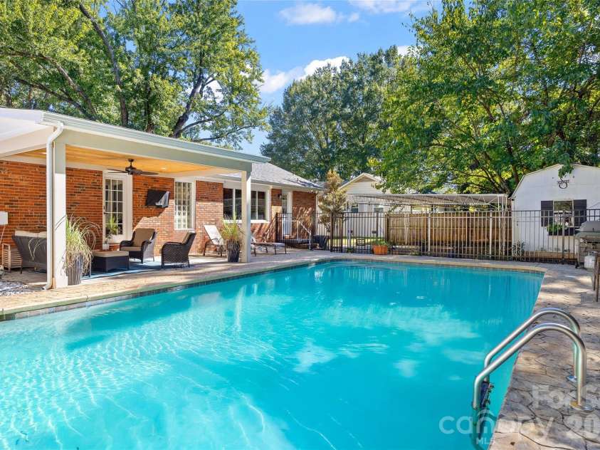 5908 Brookhaven Road, Charlotte, NC 28210.  MLS# CAR4434517, YatesRealty ID 56935. 