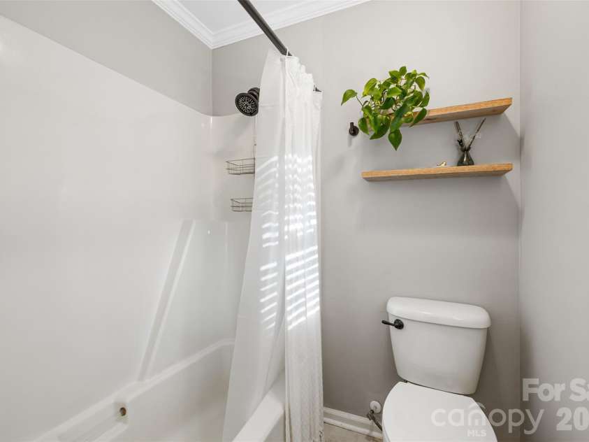 1118 Ford Drive, Lowell, NC 28098.  MLS# CAR4434513, YatesRealty ID 56936. 