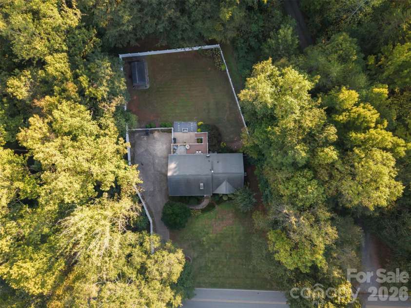 1118 Ford Drive, Lowell, NC 28098.  MLS# CAR4434513, YatesRealty ID 56936. 