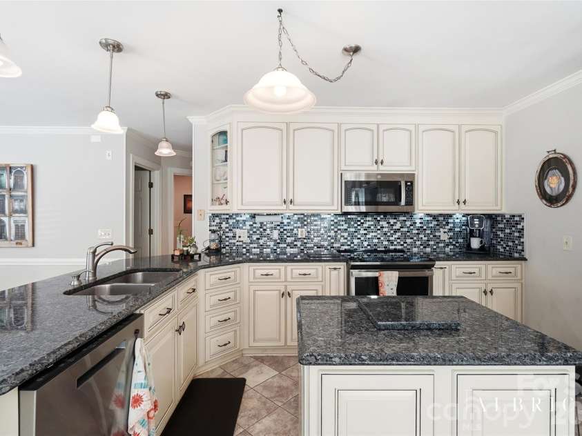 1419 Dennbriar Drive, Concord, NC 28027.  MLS# CAR4434471, YatesRealty ID 56938. Kitchen