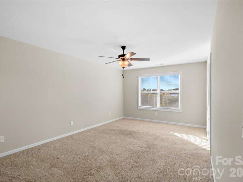 6556 Harris River Way, Charlotte, NC 28269.  MLS# CAR4434472, YatesRealty ID 56939. 