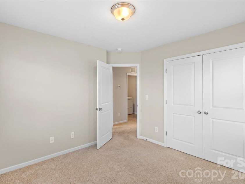 6556 Harris River Way, Charlotte, NC 28269.  MLS# CAR4434472, YatesRealty ID 56939. 