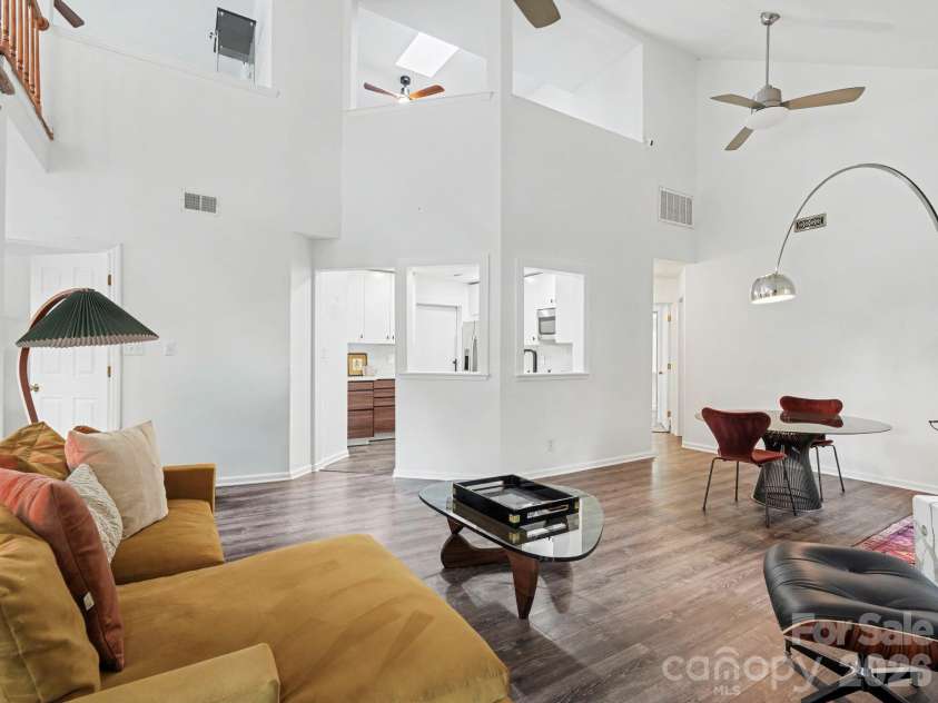 6000 Gray Gate Lane, Charlotte, NC 28210.  MLS# CAR4434446, YatesRealty ID 56940. 