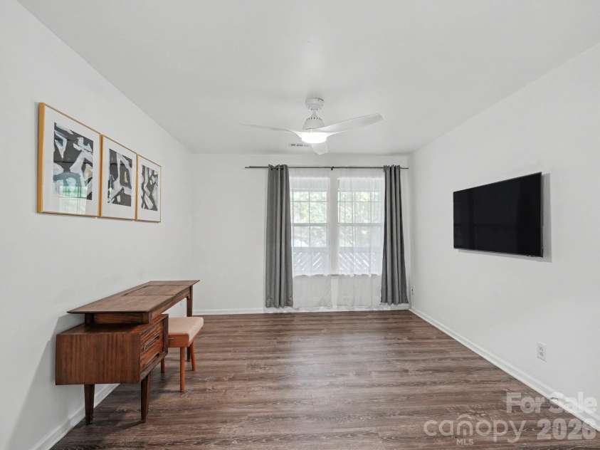 6000 Gray Gate Lane, Charlotte, NC 28210.  MLS# CAR4434446, YatesRealty ID 56940. 
