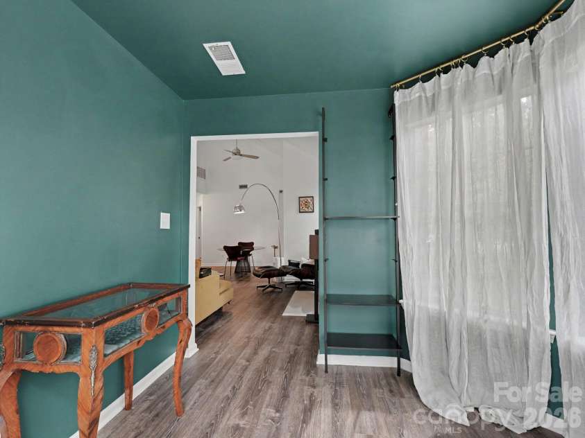 6000 Gray Gate Lane, Charlotte, NC 28210.  MLS# CAR4434446, YatesRealty ID 56940. 