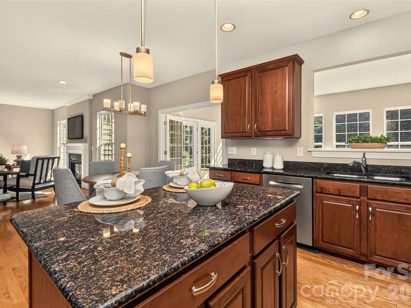 1217 Williamstown Road, Matthews, NC 28105.  MLS# CAR4434245, YatesRealty ID 56945. 