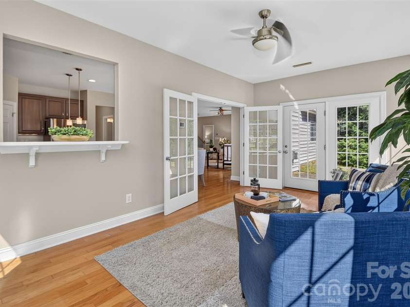 1217 Williamstown Road, Matthews, NC 28105.  MLS# CAR4434245, YatesRealty ID 56945. 