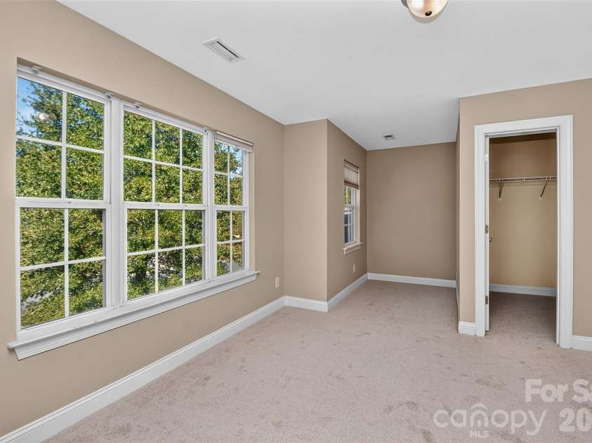 1217 Williamstown Road, Matthews, NC 28105.  MLS# CAR4434245, YatesRealty ID 56945. 