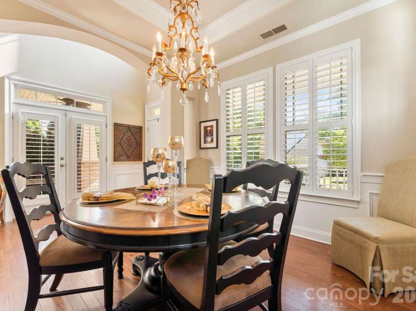 8011 Cottsbrooke Drive, Huntersville, NC 28078.  MLS# CAR4434421, YatesRealty ID 56946. 