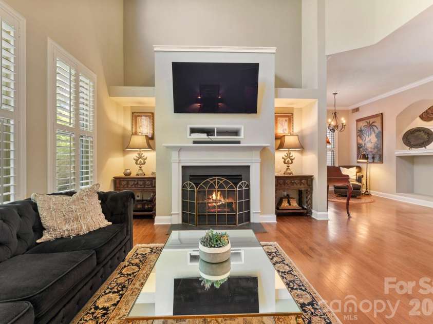 8011 Cottsbrooke Drive, Huntersville, NC 28078.  MLS# CAR4434421, YatesRealty ID 56946. 