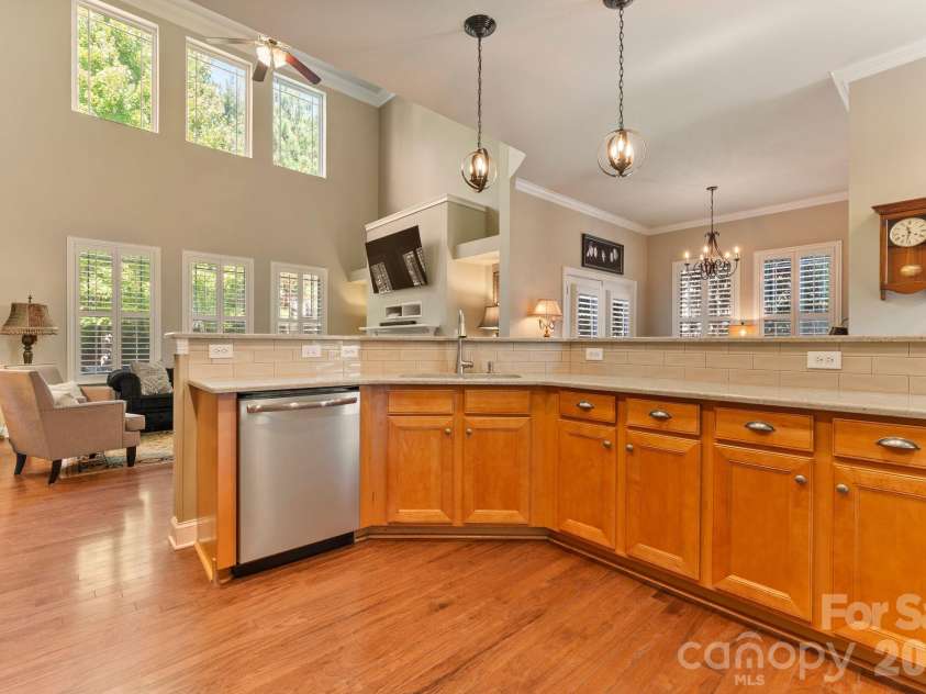 8011 Cottsbrooke Drive, Huntersville, NC 28078.  MLS# CAR4434421, YatesRealty ID 56946. 