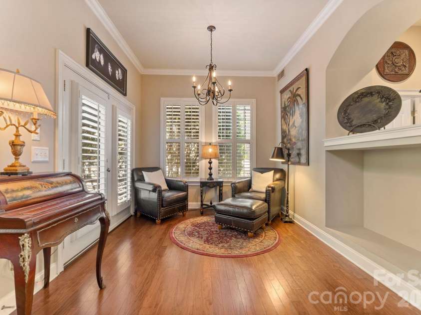 8011 Cottsbrooke Drive, Huntersville, NC 28078.  MLS# CAR4434421, YatesRealty ID 56946. 