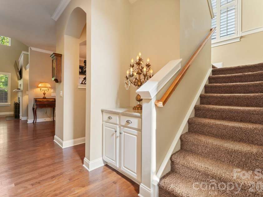 8011 Cottsbrooke Drive, Huntersville, NC 28078.  MLS# CAR4434421, YatesRealty ID 56946. 