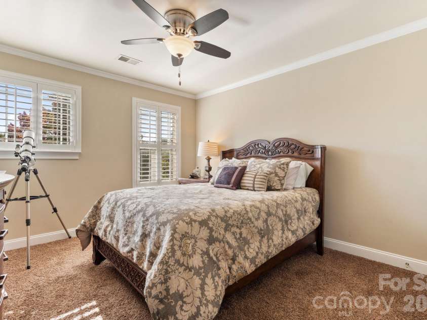 8011 Cottsbrooke Drive, Huntersville, NC 28078.  MLS# CAR4434421, YatesRealty ID 56946. 
