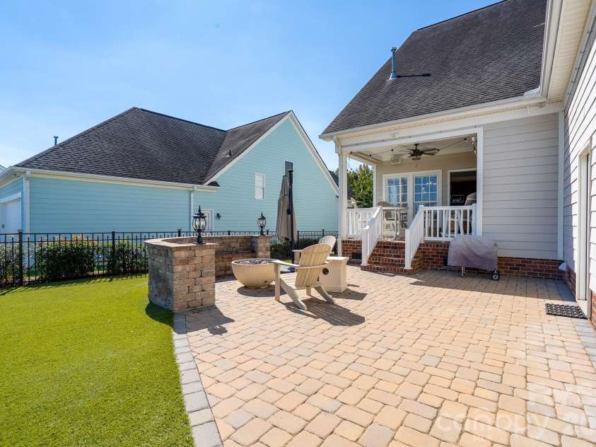 3374 Keady Mill Loop, Kannapolis, NC 28081.  MLS# CAR4434234, YatesRealty ID 56948. 