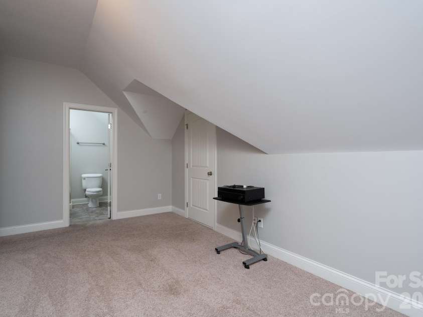 3374 Keady Mill Loop, Kannapolis, NC 28081.  MLS# CAR4434234, YatesRealty ID 56948. 