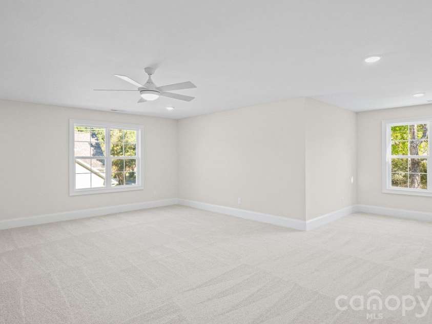 6918 Alexander Road, Charlotte, NC 28226.  MLS# CAR4434180, YatesRealty ID 56950. Bonus room