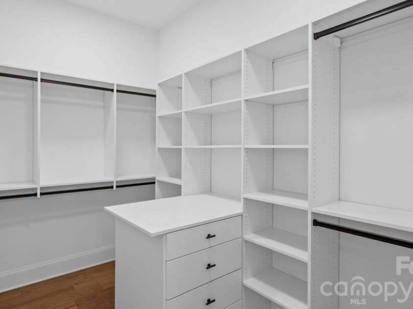 6918 Alexander Road, Charlotte, NC 28226.  MLS# CAR4434180, YatesRealty ID 56950. Primary closet