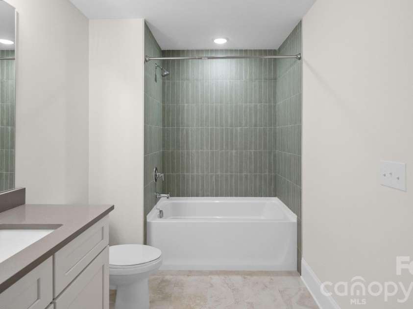 6918 Alexander Road, Charlotte, NC 28226.  MLS# CAR4434180, YatesRealty ID 56950. Upstairs hall bath