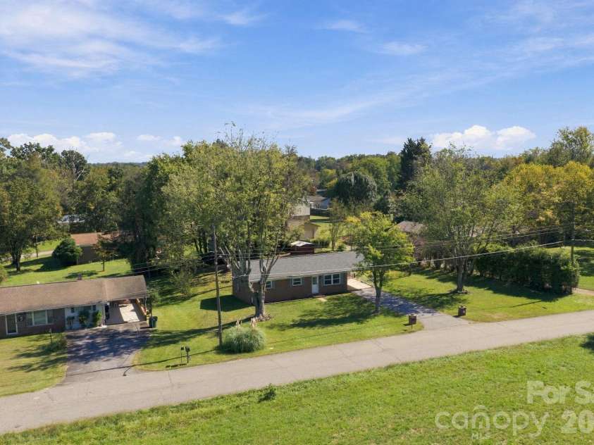 321 Sheldon Street, Hudson, NC 28638.  MLS# CAR4434131, YatesRealty ID 56952. 