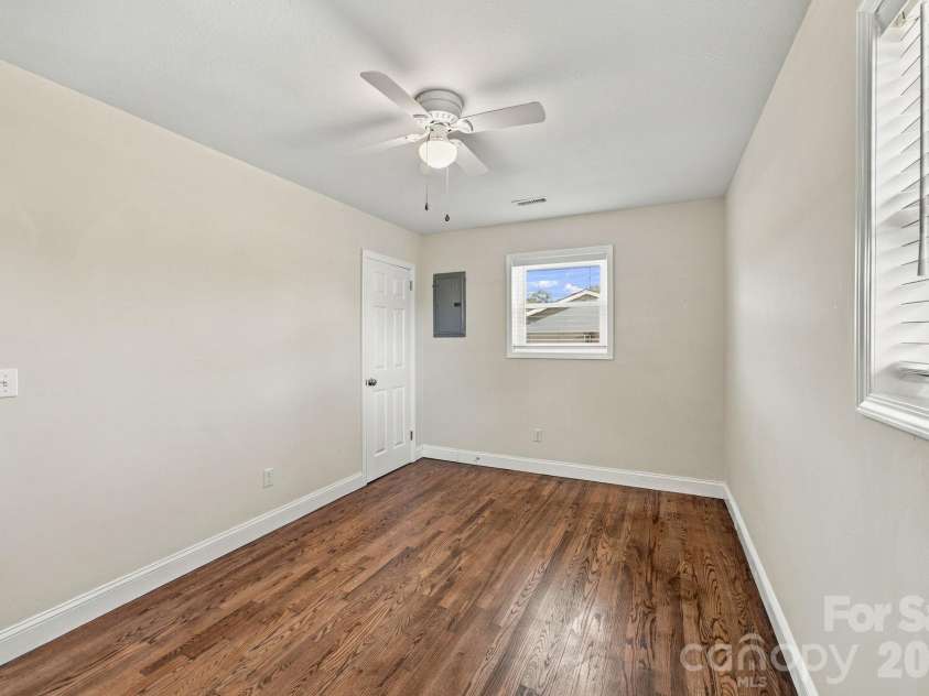321 Sheldon Street, Hudson, NC 28638.  MLS# CAR4434131, YatesRealty ID 56952. 