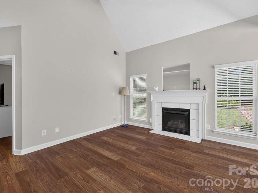 12530 Windward Oaks Drive, Huntersville, NC 28078.  MLS# CAR4434050, YatesRealty ID 56953. 