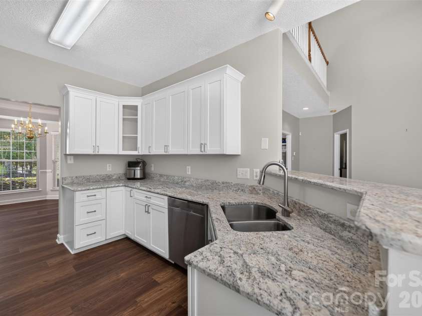 12530 Windward Oaks Drive, Huntersville, NC 28078.  MLS# CAR4434050, YatesRealty ID 56953. 