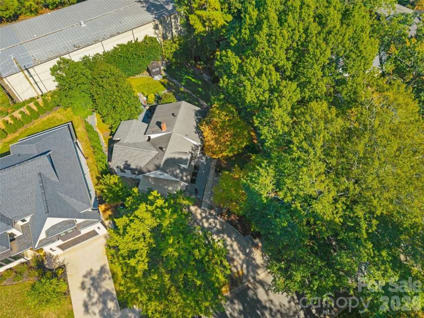 5145 Murrayhill Drive, Charlotte, NC 28210.  MLS# CAR4434043, YatesRealty ID 56955. 
