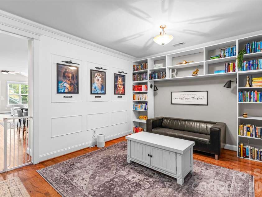 14234 Holly Springs Drive, Huntersville, NC 28078.  MLS# CAR4433930, YatesRealty ID 56956. 
