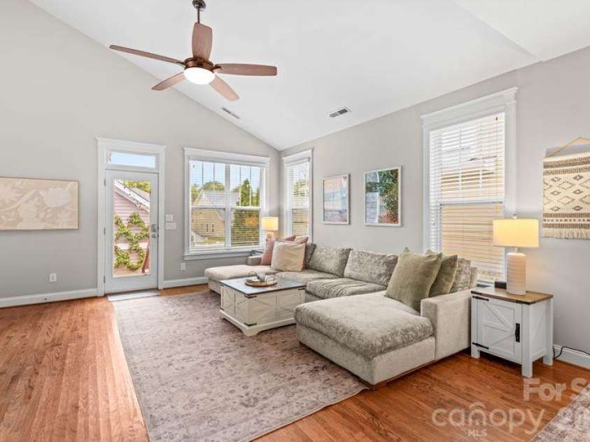 14234 Holly Springs Drive, Huntersville, NC 28078.  MLS# CAR4433930, YatesRealty ID 56956. 