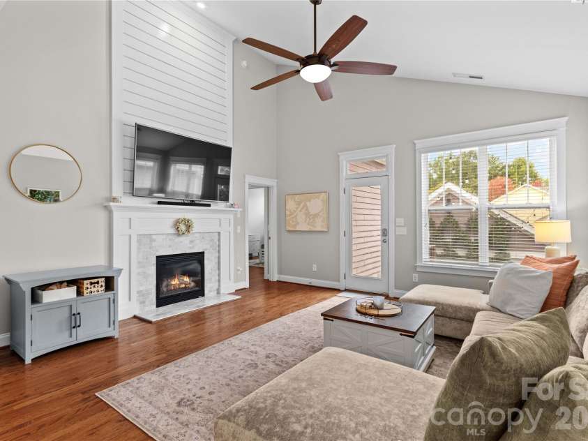 14234 Holly Springs Drive, Huntersville, NC 28078.  MLS# CAR4433930, YatesRealty ID 56956. 
