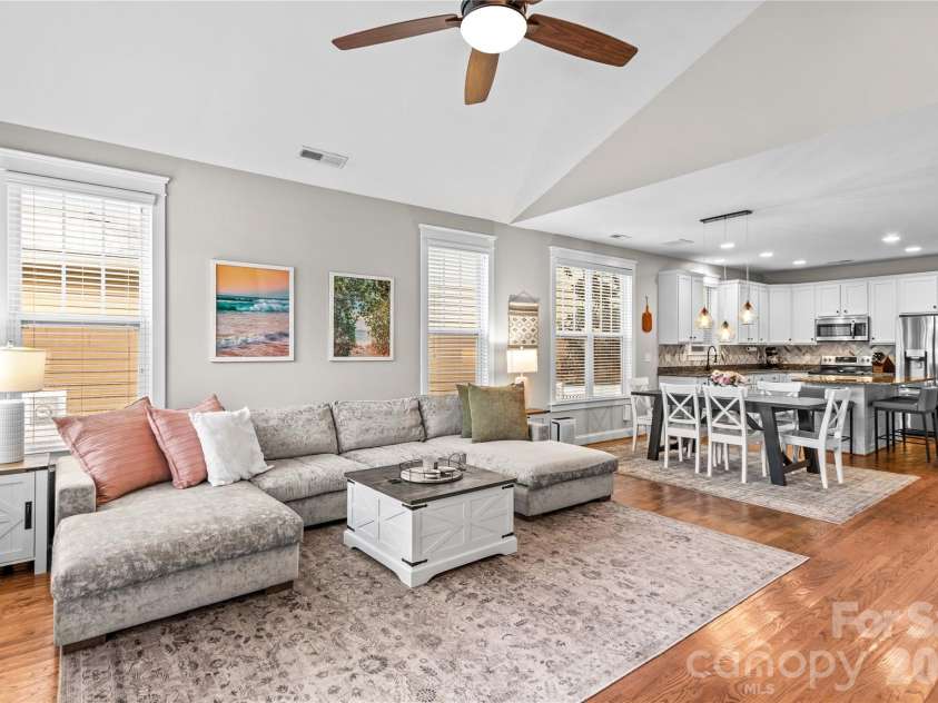 14234 Holly Springs Drive, Huntersville, NC 28078.  MLS# CAR4433930, YatesRealty ID 56956. 