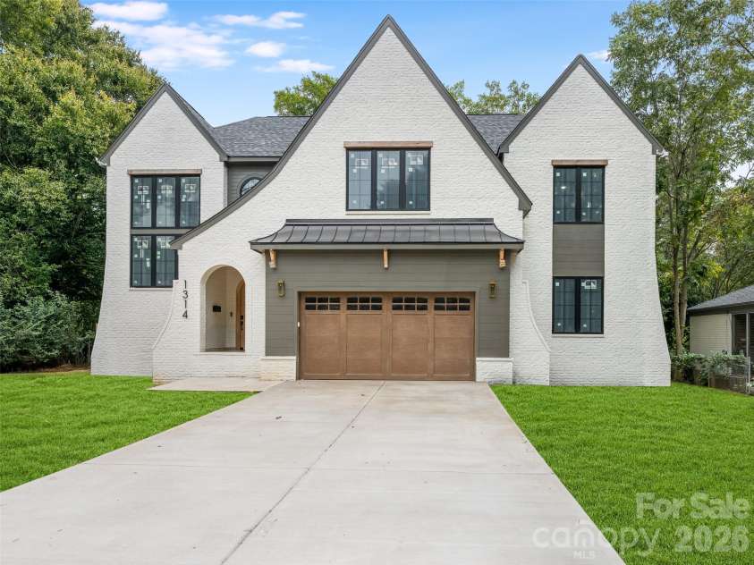 1314 Richland Drive, Charlotte, NC 28211.  MLS# CAR4433933, YatesRealty ID 56958. Front Elevation
