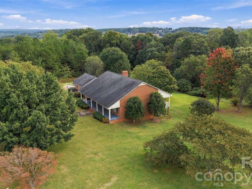 4020 Harris Creek Road, Lawndale, NC 28090.  MLS# CAR4433868, YatesRealty ID 56961. 