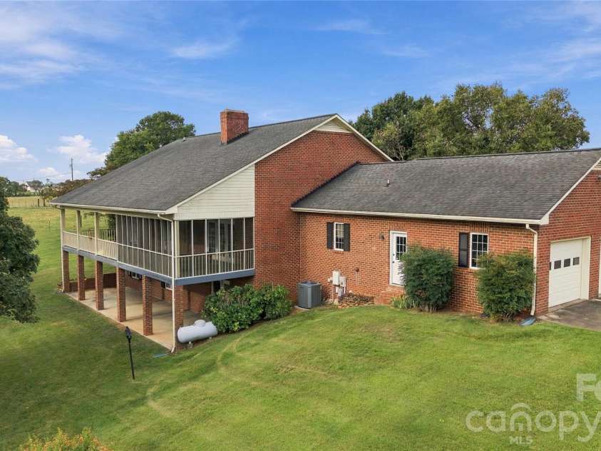 4020 Harris Creek Road, Lawndale, NC 28090.  MLS# CAR4433868, YatesRealty ID 56961. 