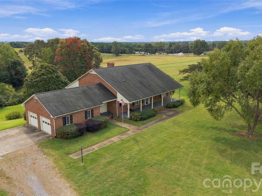 4020 Harris Creek Road, Lawndale, NC 28090.  MLS# CAR4433868, YatesRealty ID 56961. 