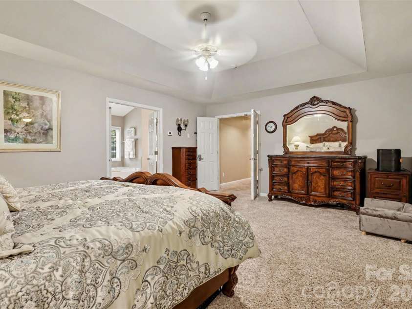 5221 Turkey Oak Drive, Mint Hill, NC 28227.  MLS# CAR4433763, YatesRealty ID 56962. 