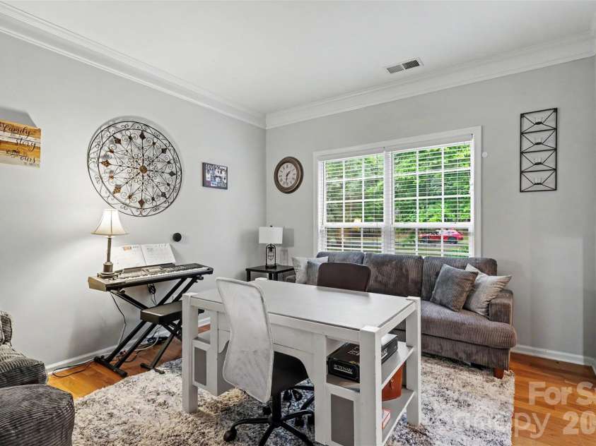 5221 Turkey Oak Drive, Mint Hill, NC 28227.  MLS# CAR4433763, YatesRealty ID 56962. Flex Space - First Floor