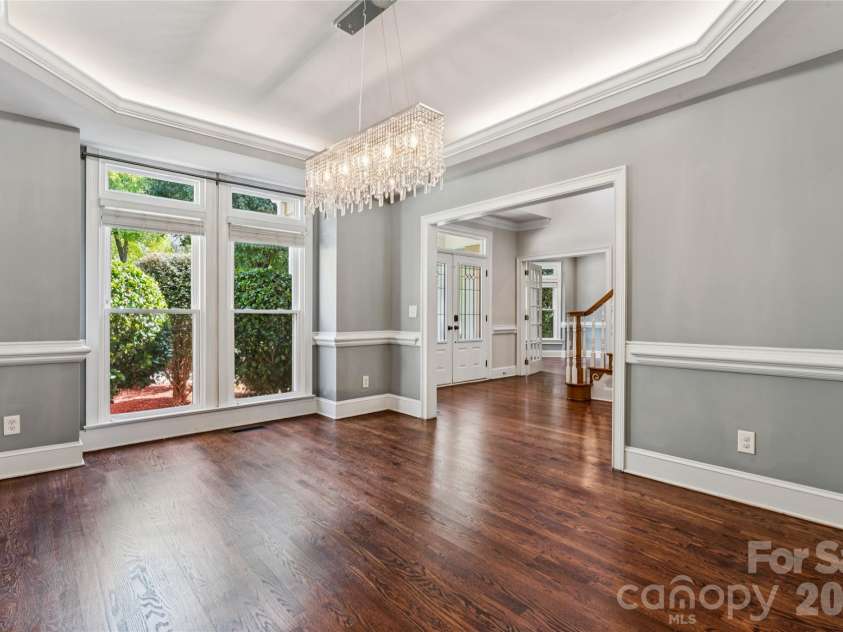 16516 Riverpointe Drive, Charlotte, NC 28278.  MLS# CAR4433714, YatesRealty ID 56963. 