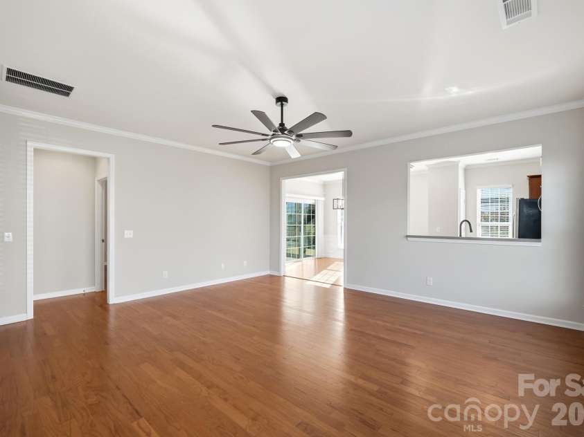 2047 Sweetleaf Drive, Indian Land, SC 29707.  MLS# CAR4433737, YatesRealty ID 56964. Huge Great Room