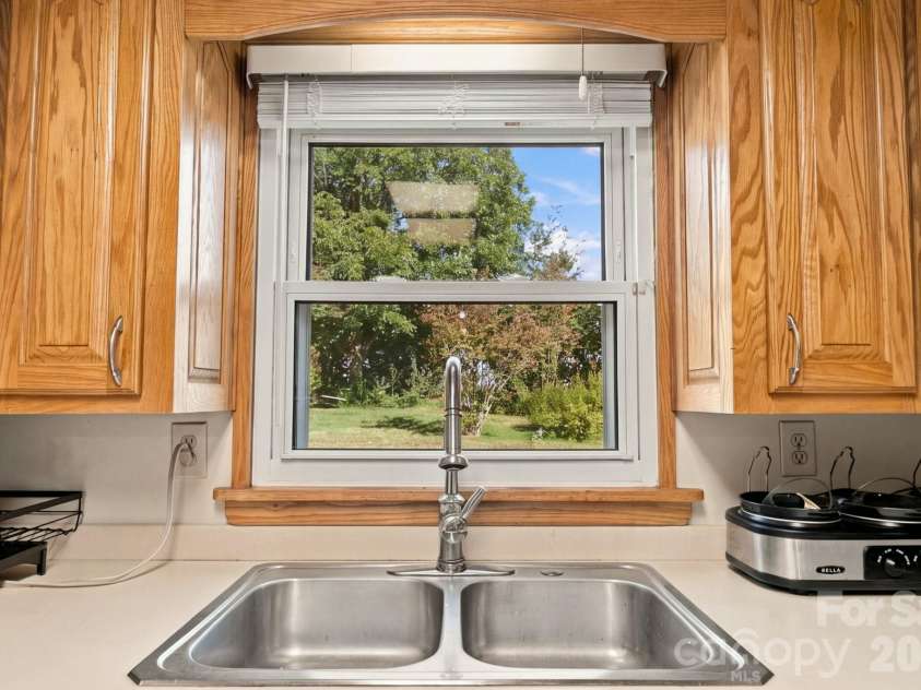 3770 Dry Ponds Road, Granite Falls, NC 28630.  MLS# CAR4433509, YatesRealty ID 56966. 